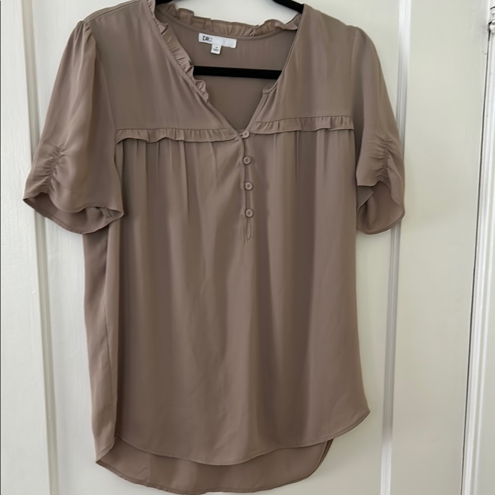 DR2 Brown Tan Relaxed Bib Collar Blouse